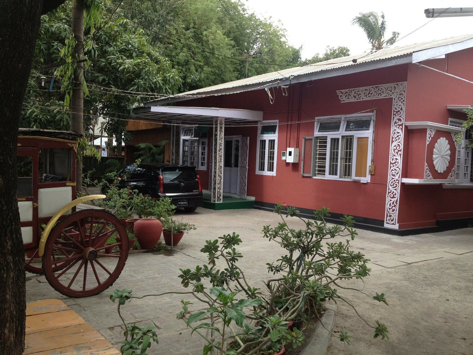Peacock Lodge Mandalay Buitenkant foto